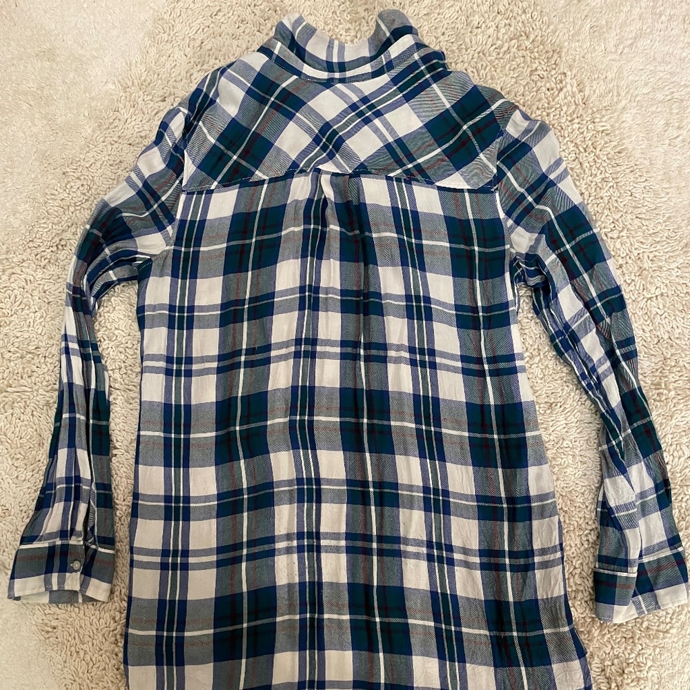Long blue and green flannel - Picture 6 of 7